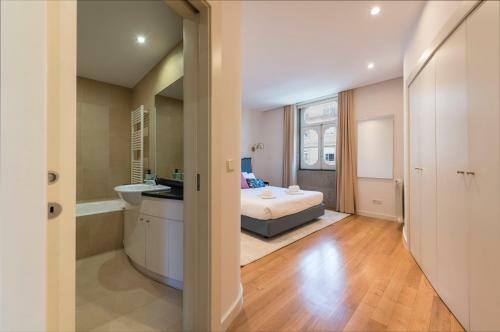 Apartamento Lovelystay - Central Riverside Flat With Great Views