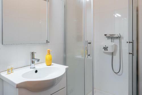 Apartamento Guestready - Yazdah Flats