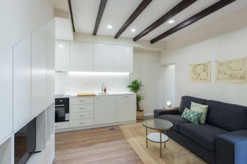 Apartamento Minimalist Apt W/ Terrace By Guestready