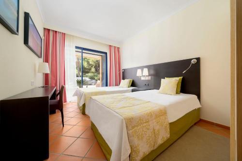 Al - Apartamentos Vila Sol F5 Bloco 3