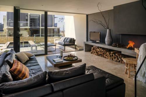 Areias Do Seixo Villas