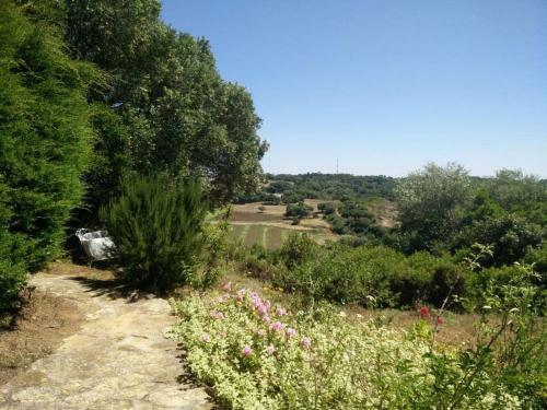 Homestead Near Lagoa de Santo Andr�