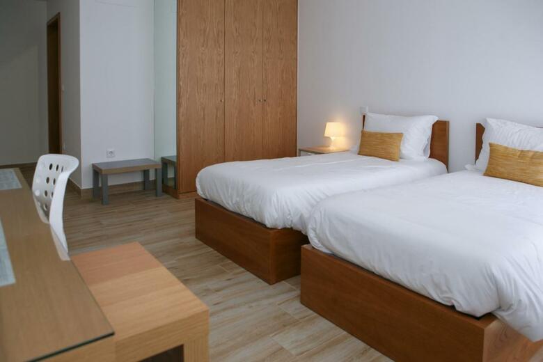 Hostal Central Suites