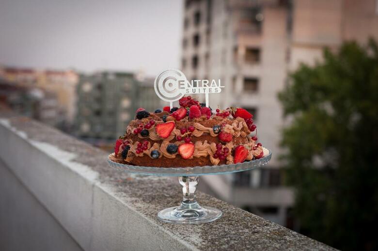 Hostal Central Suites