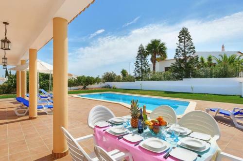 Sesmarias Villa Sleeps 6 Pool Air Con Wifi