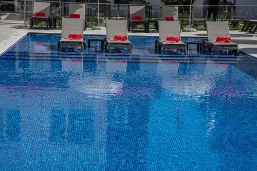 Luna Hotel De T�bua