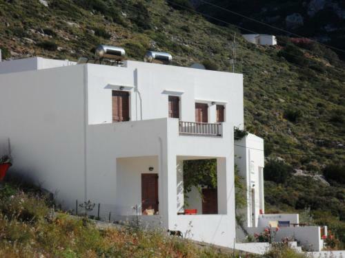 Hostal Froudi Rooms