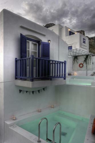 Hostal Delfini