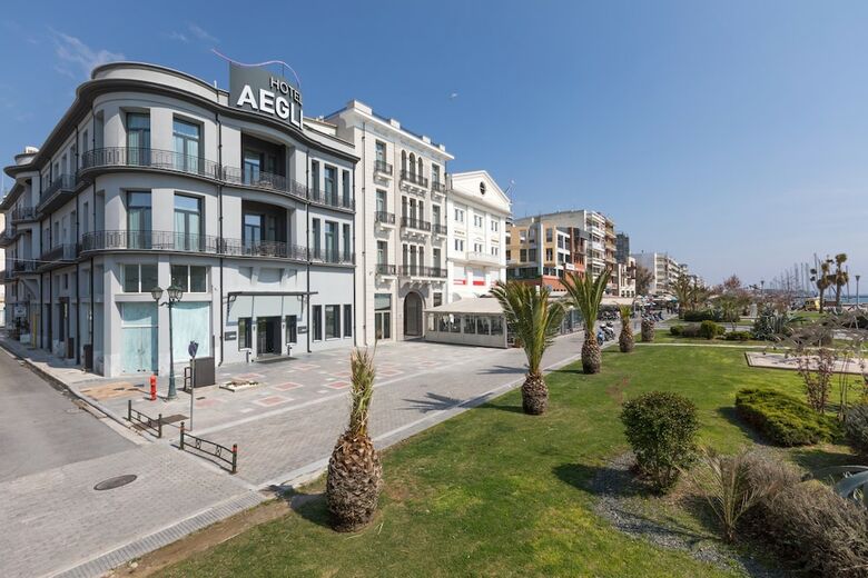 Aegli Hotel