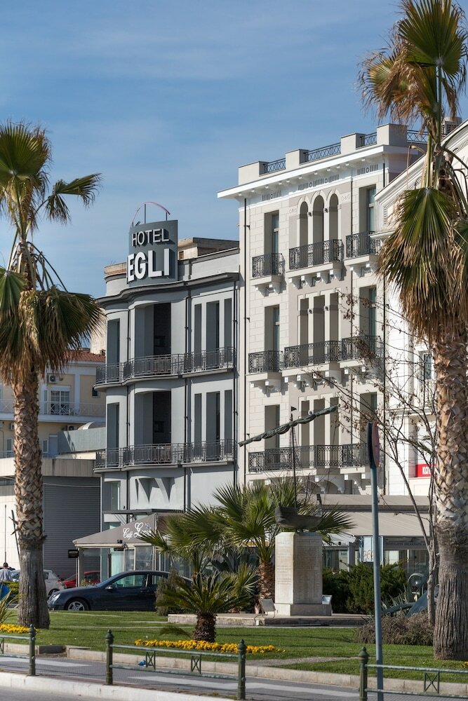 Aegli Hotel