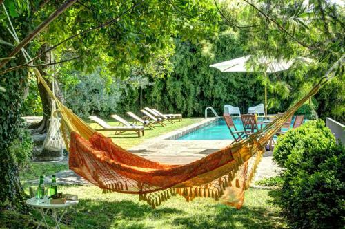Travassos Villa Sleeps 10 Wifi