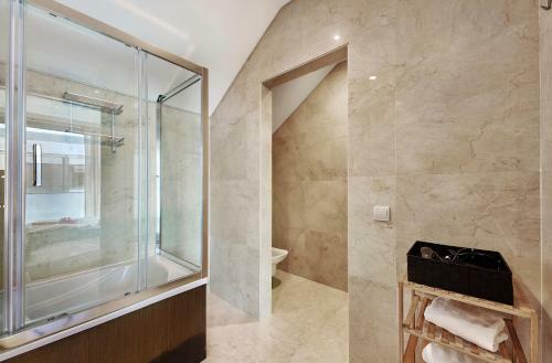 Stylish Apartment In Tavira Centre With Shared Pool