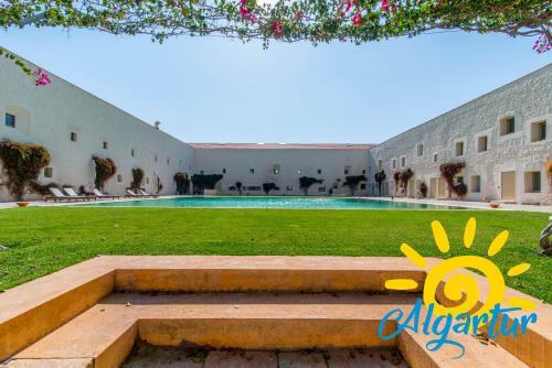 Apartamento Convento Das Bernardas - P�tio Laranjeiras By Algartur