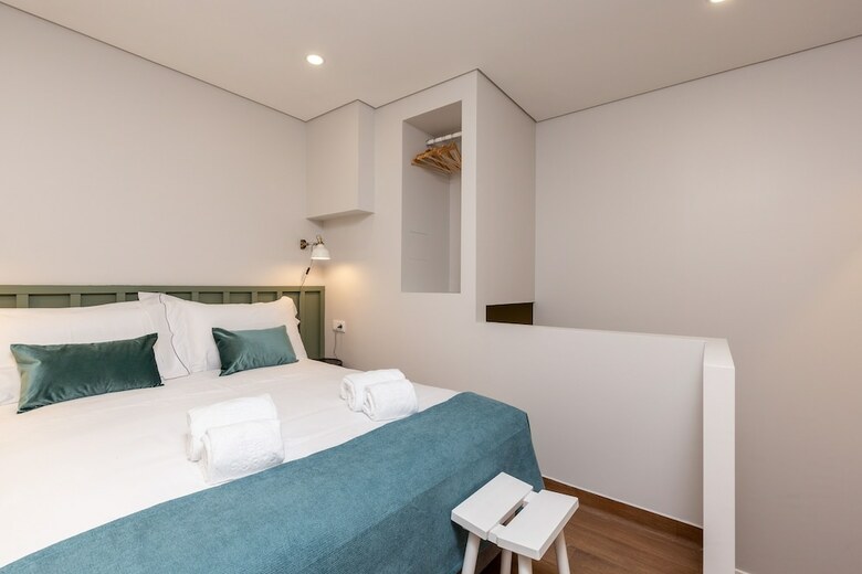 Feel Porto Wine Essence Apartments