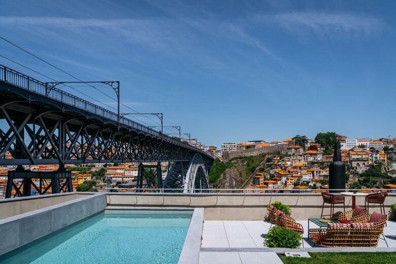 Hotel Vincci Ponte de Ferro