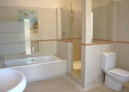 Vale Do Lobo Villa Sleeps 6 Pool Air Con T480116