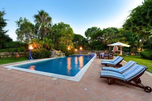 Villa In Quinta Do Lago Sleeps 10
