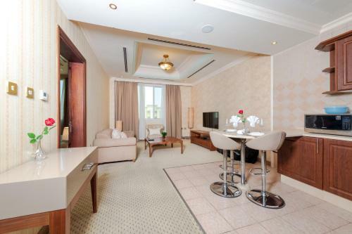 Apartamento Al Diyafa Furnished Suites