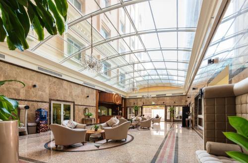 Apartamento Al Diyafa Furnished Suites