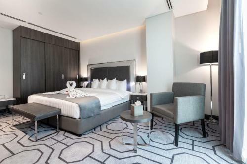 New Blue Rose Hotel