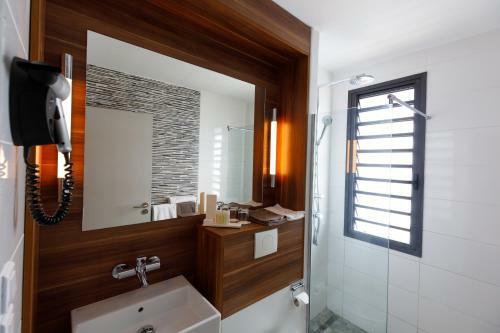 Hotel Tulip Inn Sainte Clotilde