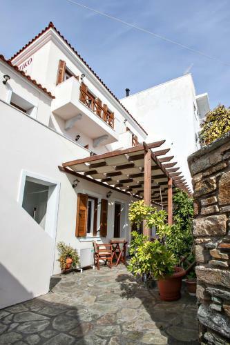 Hostal Arxontiko