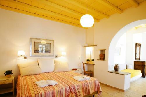 Golden Beach Hotel & Apartments