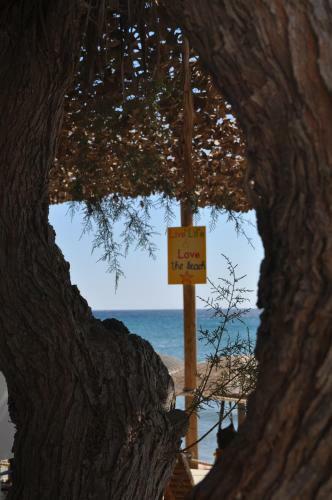 Golden Beach Hotel & Apartments