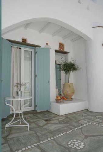 Hostal Studios Eleni II