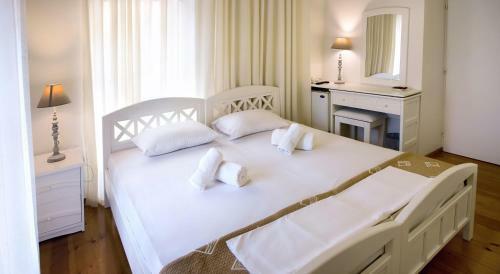 Hostal Ontas Traditional Hotel