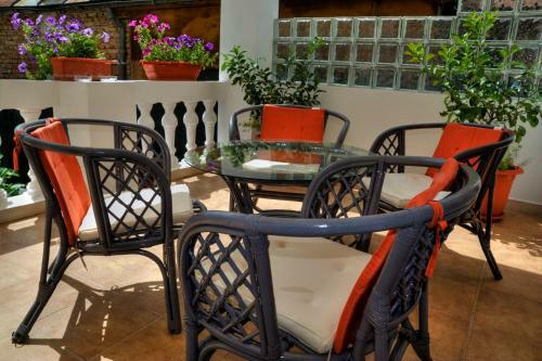 Hostal Pensiunea Eden