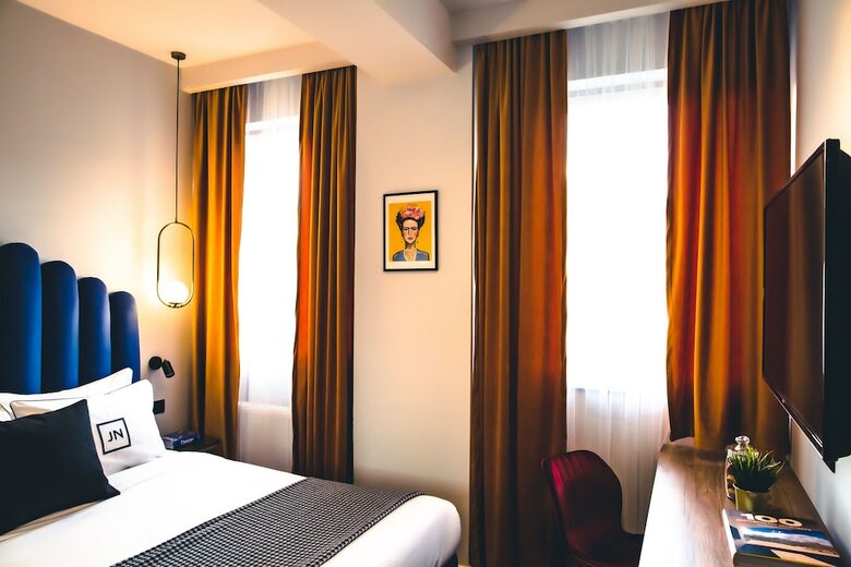 Jn Boutique Hotel