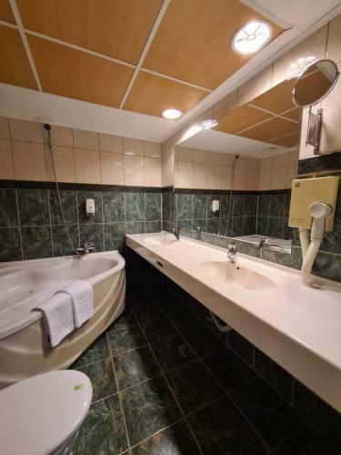 Hotel Mojo