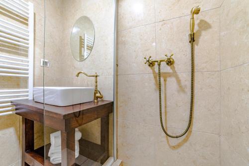 Yael Luxury Apartments 3