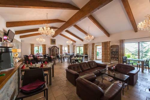 Hostal Chalet Ermitage