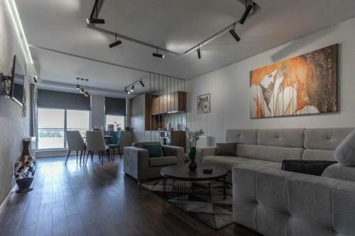 Ares Aparthotel