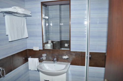 Hostal Pensiunea Alexandra & Spa