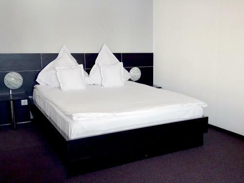 Prince Hotel
