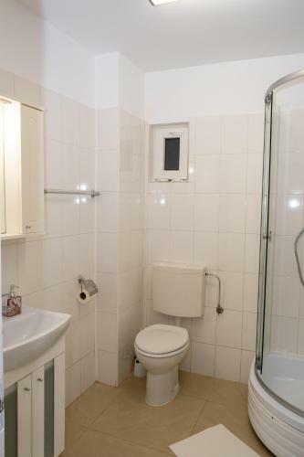 Mida Summer Apartments