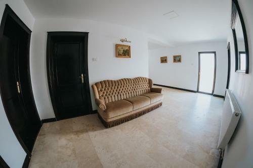 Hostal Carla Residence