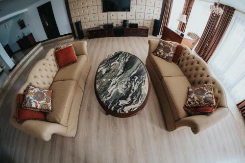 Hostal Carla Residence