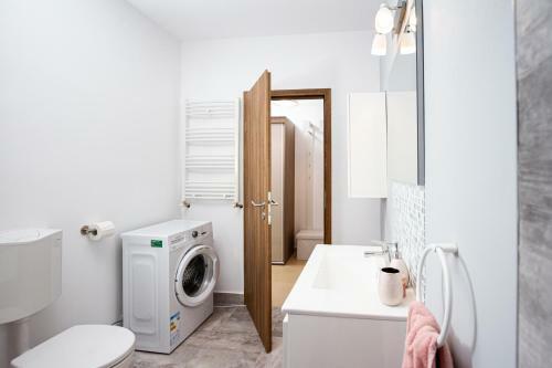 Ra Apartment - Ared