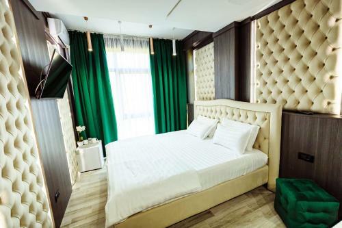 Hostal L?invidia