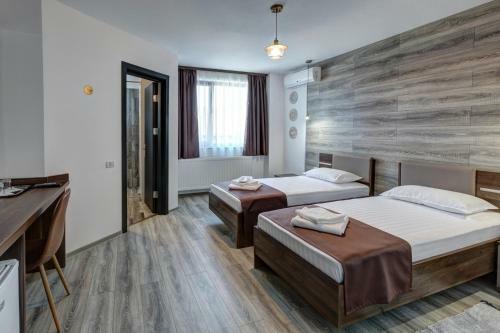 Hostal Pensiune Pavo