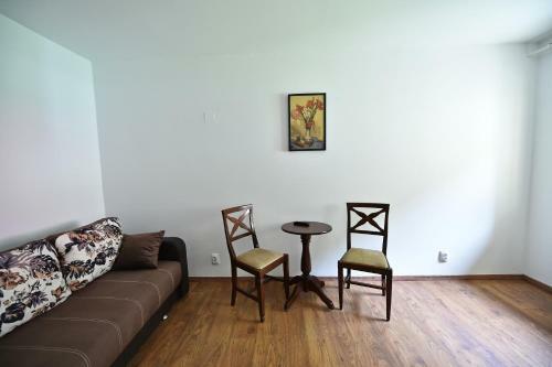 Hostal Pensiunea Castania