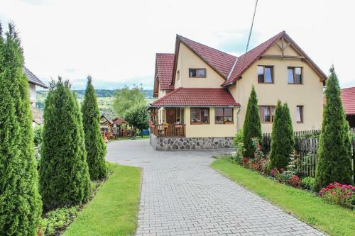 Hostal S�vid�k Guesthouse