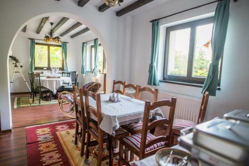 Bed & Breakfast Casa Din Plai