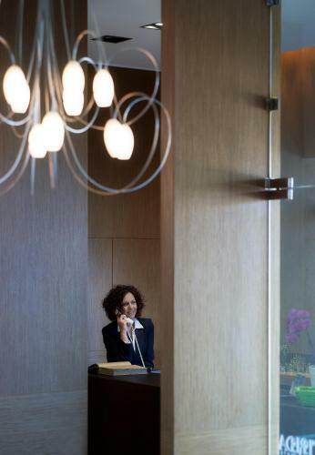 Irida Hotel