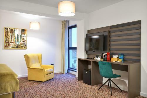 Charm Boutique Hotel