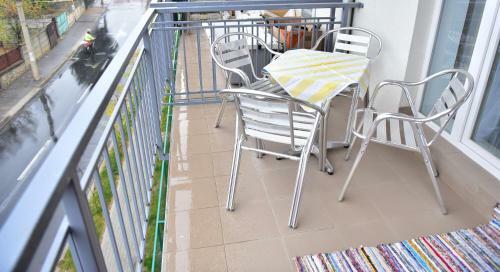 Modern One Bedroom Apartment